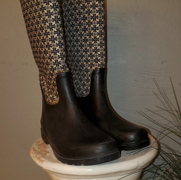 Tory Burch rainboots - Picture 4 of 11